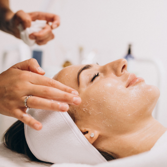 Ilgalaikio makiažo šalinimas